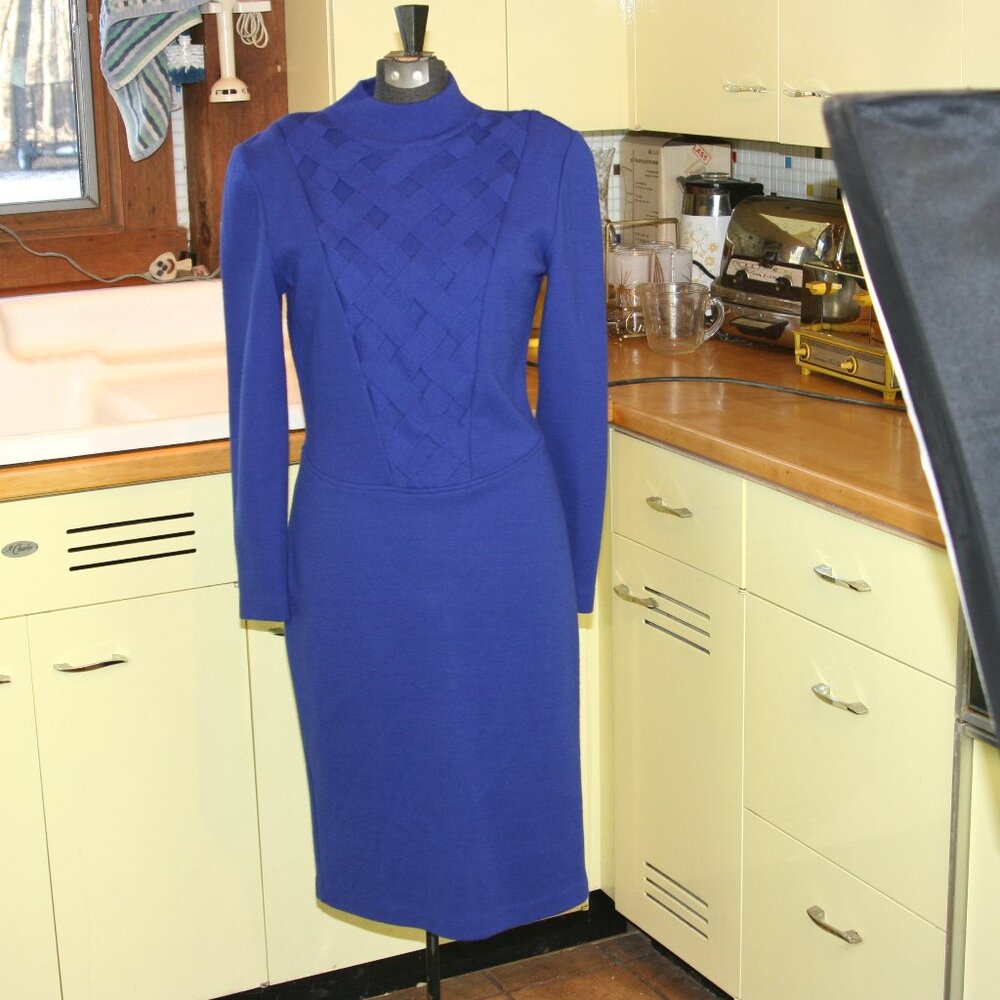 Vintage Outlander Women's Dress